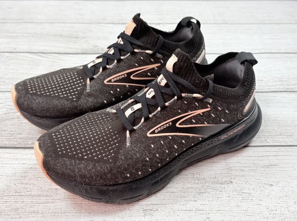 Brooks Women’s Glycerin Stealthfit 20 Black Peach Running Shoes Size 9